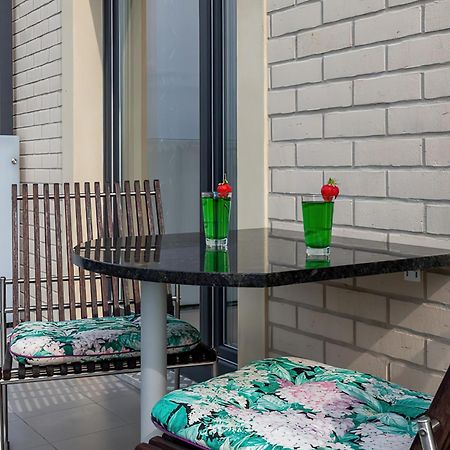 Na Wydmach Sea View By Renters Prestige Apartamento Międzywodzie Exterior foto